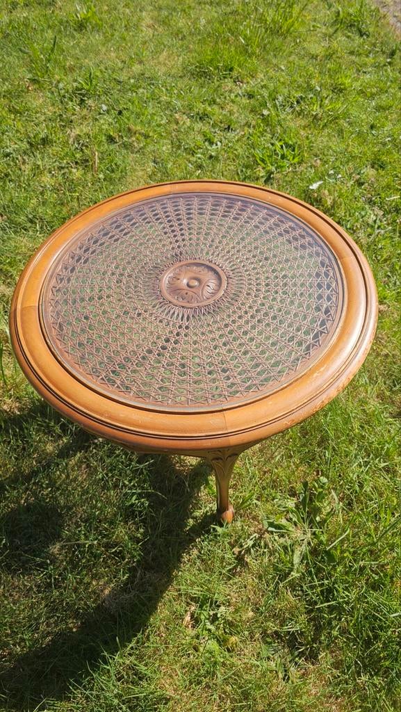 Mooie tafel, Gebruikt, Rond, 55 tot 75 cm, Hout
