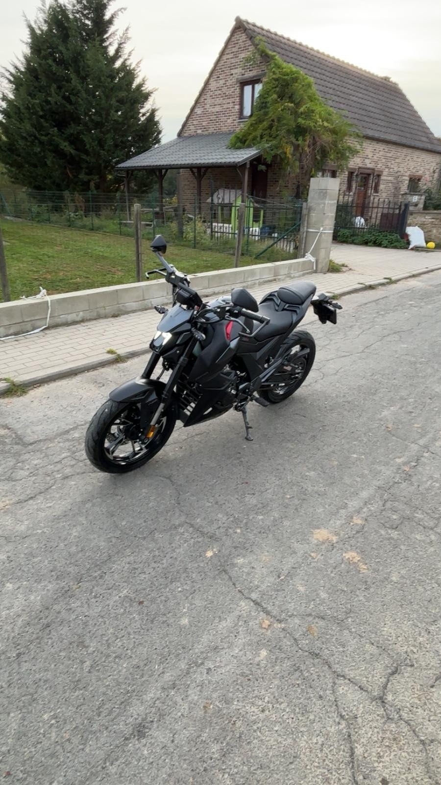 Moto zontes 125u 650km, Motos, Motos Autre, Enlèvement, 1 cylindre, Jusqu'à 11 kW