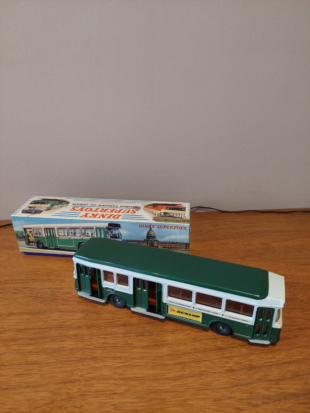 Bus Dinky Toys avec boîte, Enlèvement ou Envoi, Dinky Toys