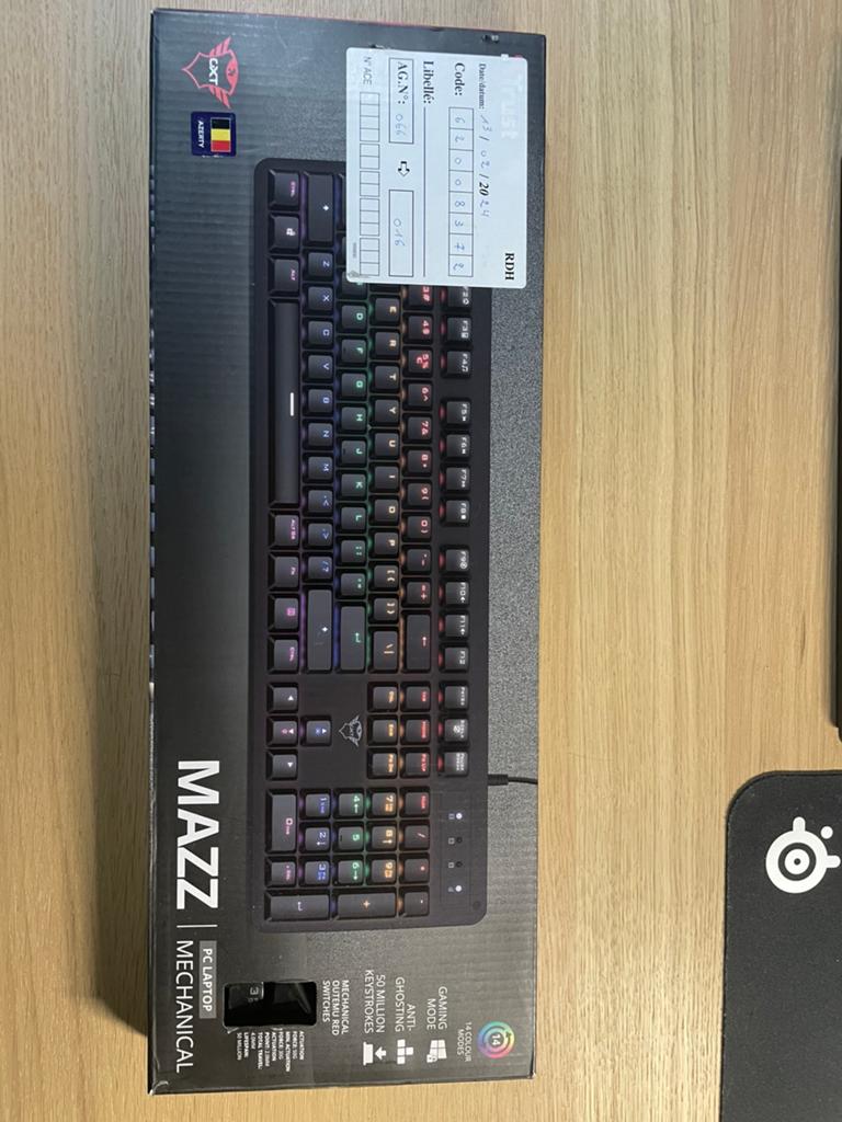 Volledig nieuw Trust GXT 863 Mazz  RGB–AZERTY BE, Gaming toetsenbord, Ophalen of Verzenden, Bedraad, Nieuw