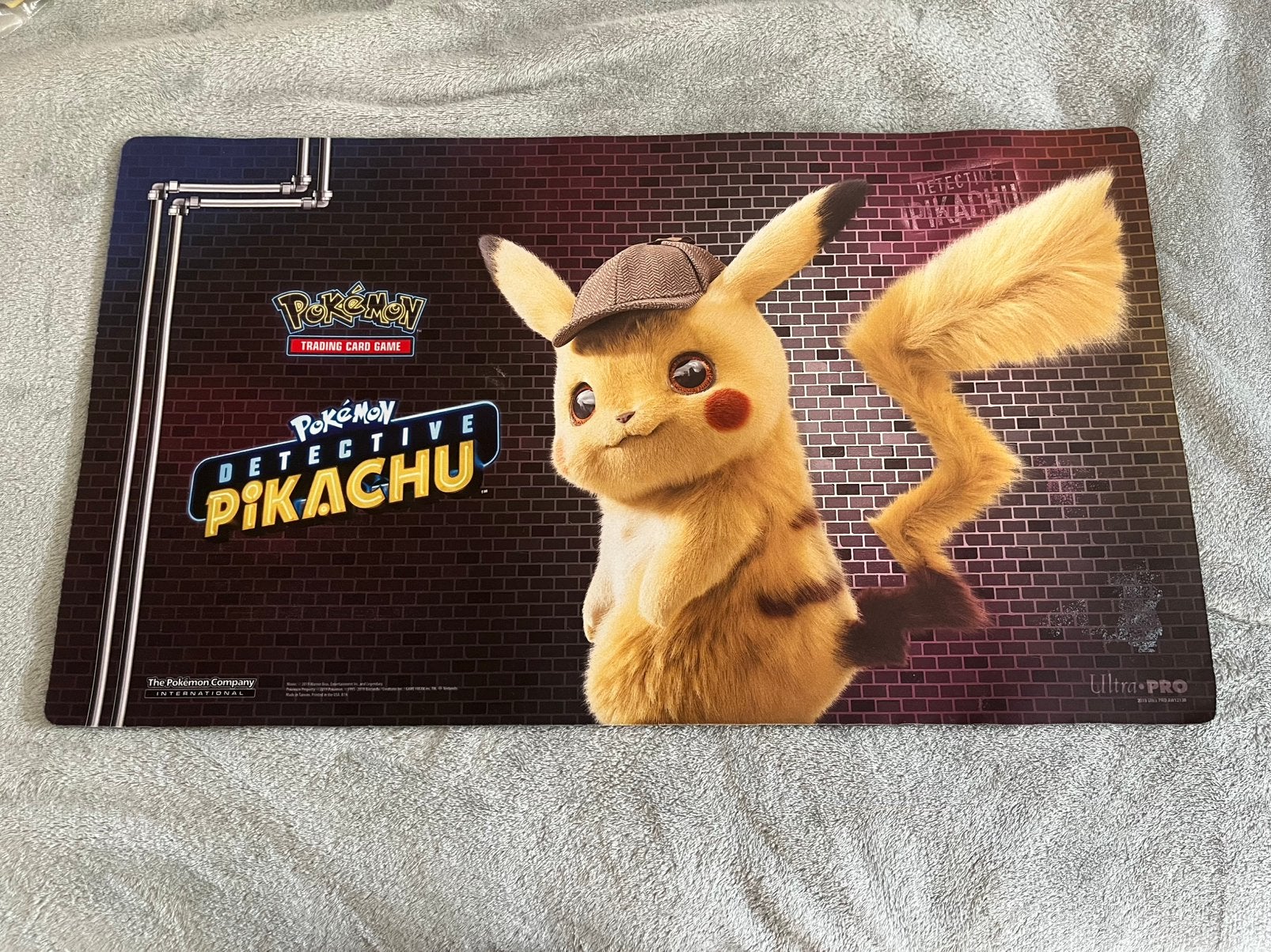 Detective Pikachu Playmat!, Hobby en Vrije tijd, Ophalen, Gebruikt