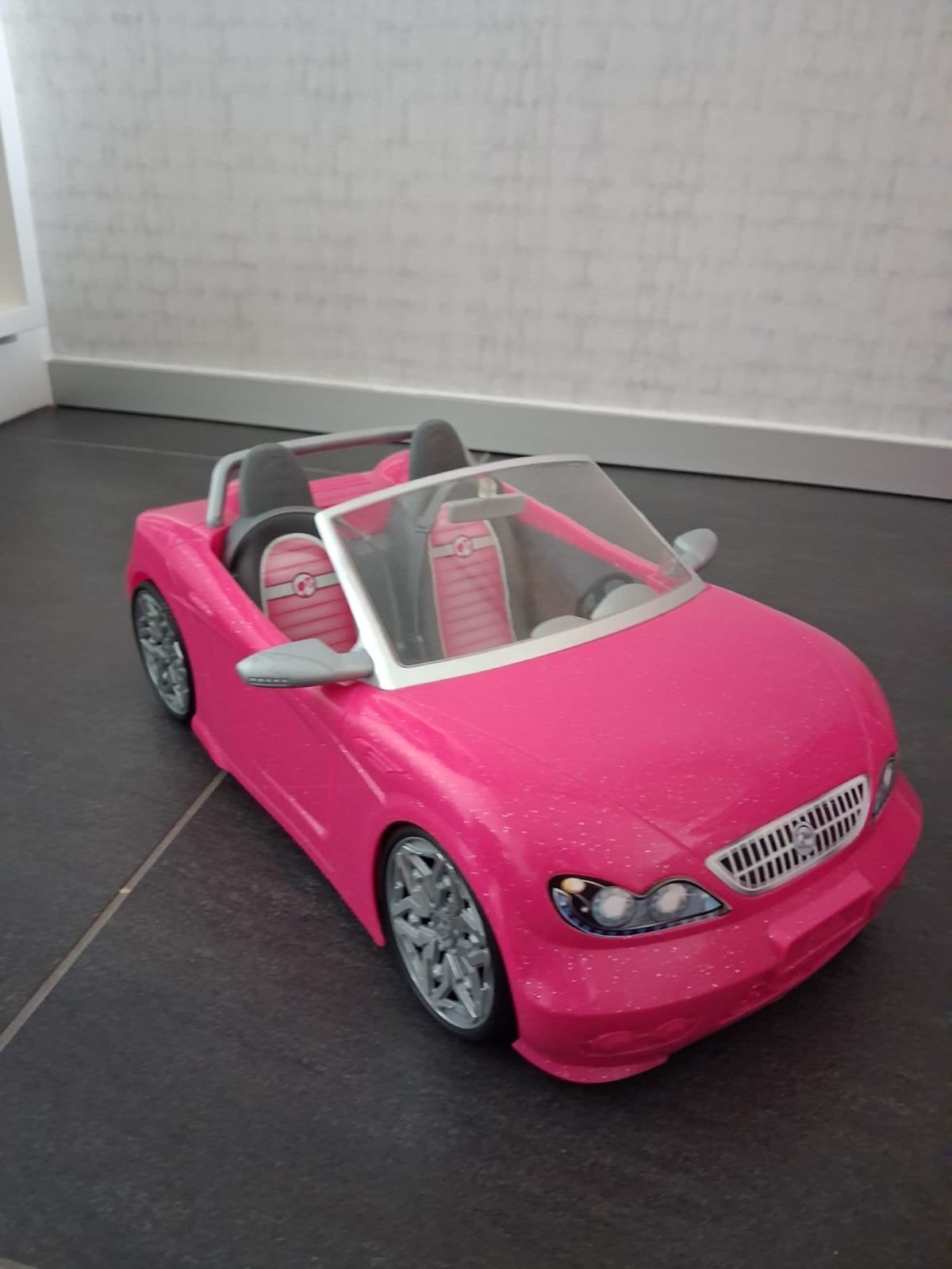 Barbie cabrio, Kinderen en Baby's, Ophalen of Verzenden, Zo goed als nieuw, Barbie