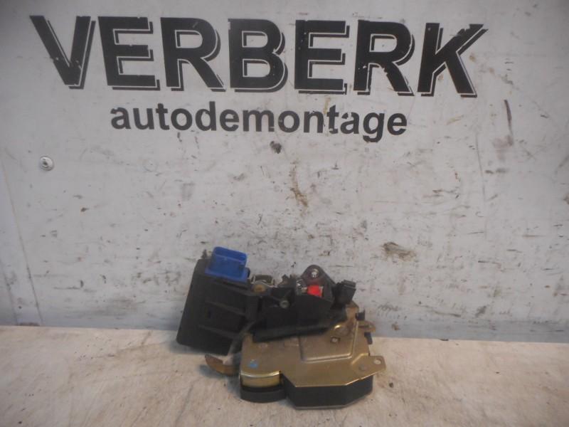 SERRURE DE PORTE ARRIÈRE DROITE BMW 3 serie (E36 / 4), Utilisé, Arrière, BMW