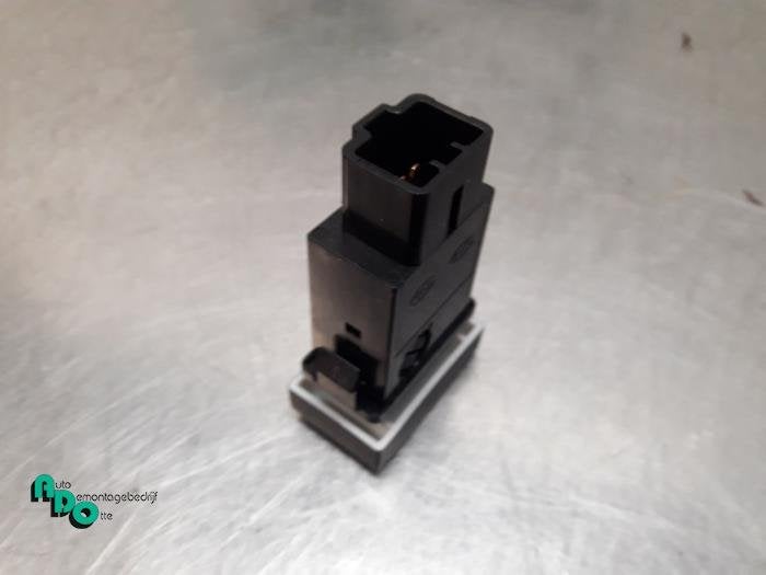 Cruise Control Bediening van een Kia Sorento (Sorento 03-), -, -, Ophalen of Verzenden, -
