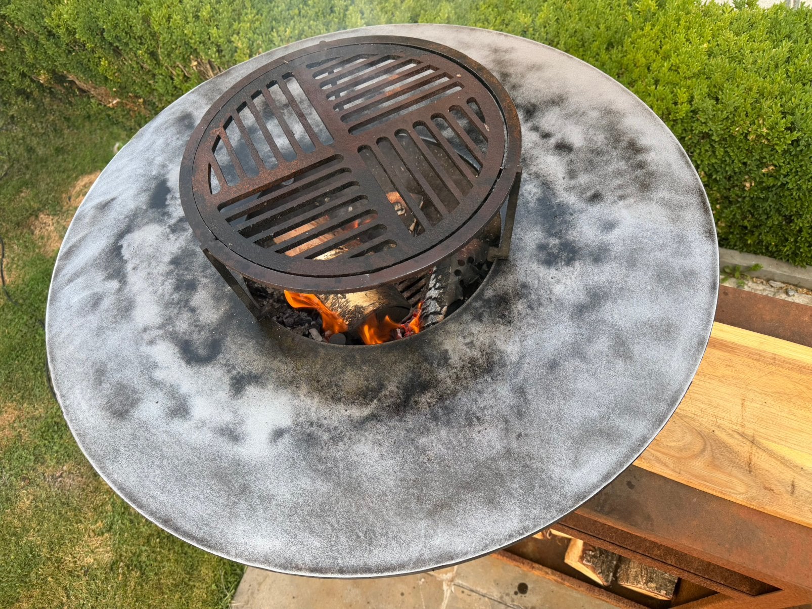 T&T fireflame edelstaal roestkleur, Tuin en Terras, Ophalen, Zo goed als nieuw