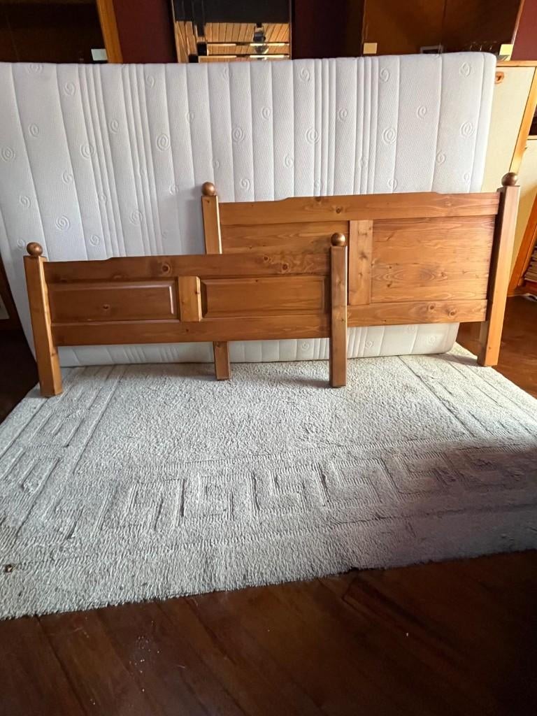 Te koop: Bretoens bed, twijfelaar 1,20 x 2,00 m, als nieuw!, Ophalen, Verstelbaar, Zo goed als nieuw, Twijfelaar