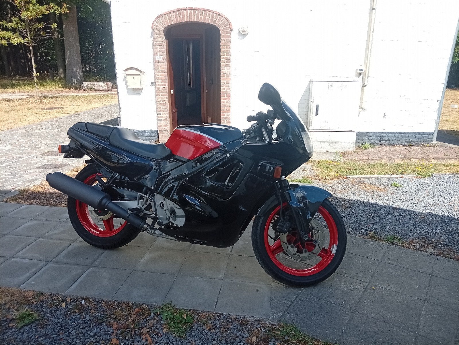 Honda cbr en keeway fact evo te ruil, Vélos & Vélomoteurs, Scooters | Yamaha, Enlèvement, Utilisé