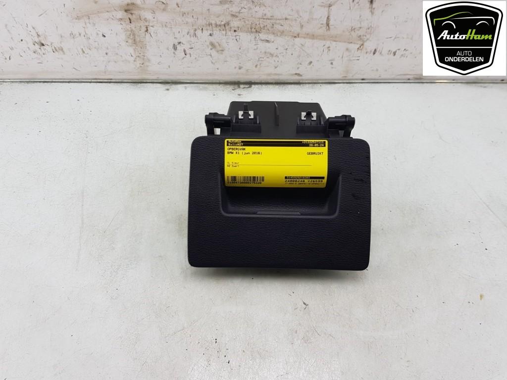 OPBERGVAK BMW X1 (F48) (|51459348822|51459292183AI|), Auto-onderdelen, Dhr. J. Ham, Gebruikt, Administratie@autoham.nl, BMW