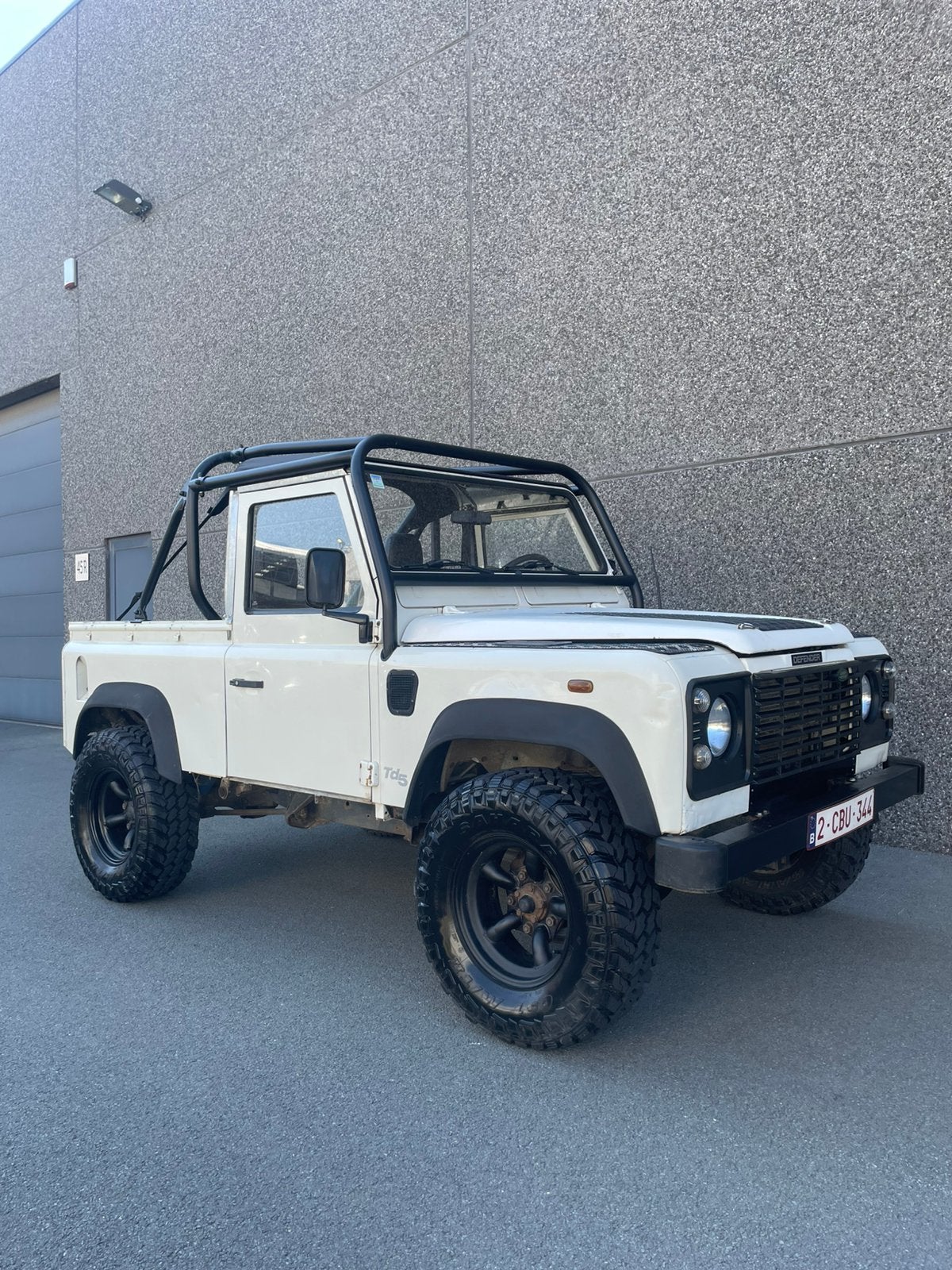 Land Rover Defender 90 pick-up, Achat, Boîte manuelle, Noir, 2 portes