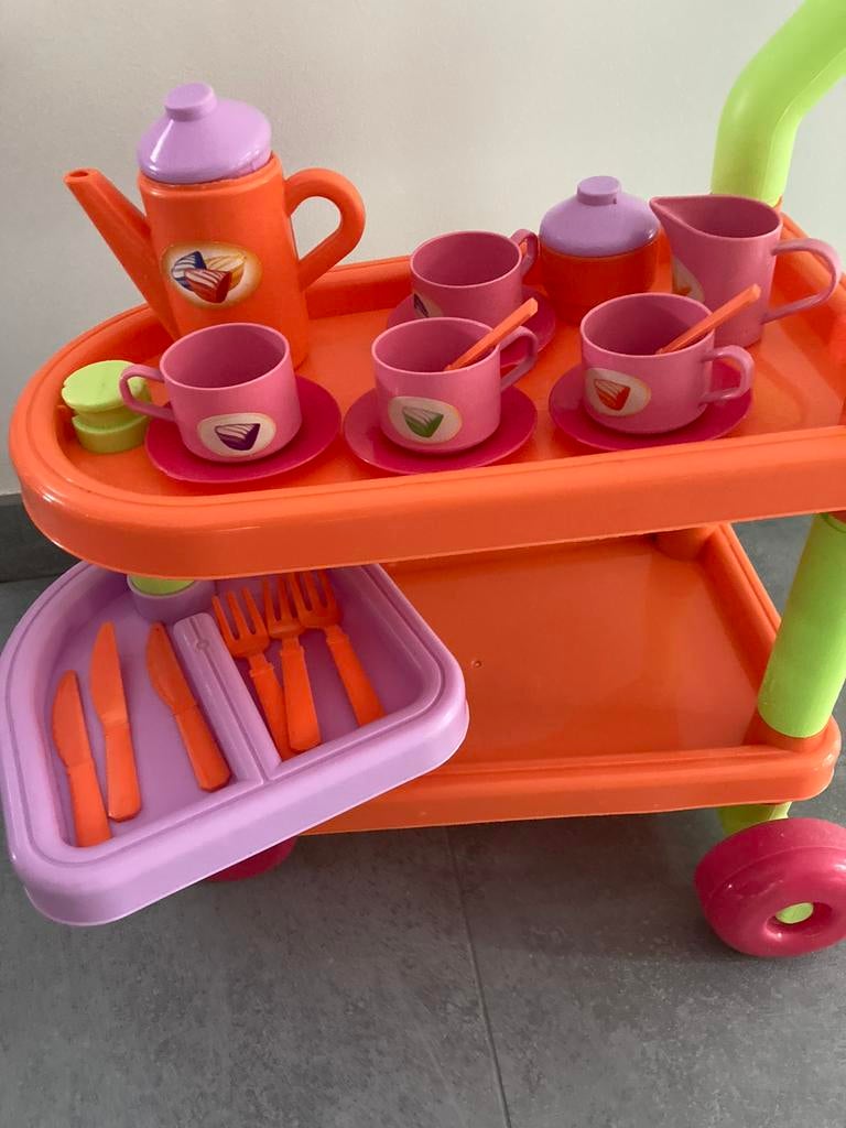 Serveerwagentje met koffiezetapparaat, Ophalen, Zo goed als nieuw