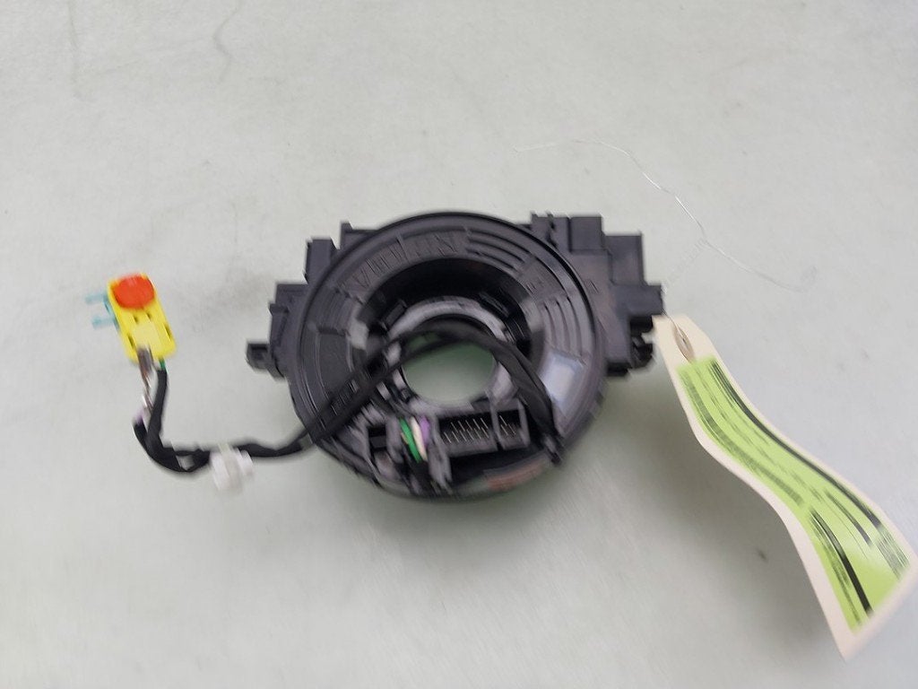 AIRBAGRING Toyota Aygo X (|8924502120|8430802080|), Gebruikt, Kundenbetreuung@toyota.de, Toyota, Toyota-Allee 2
50858  Köln, DE