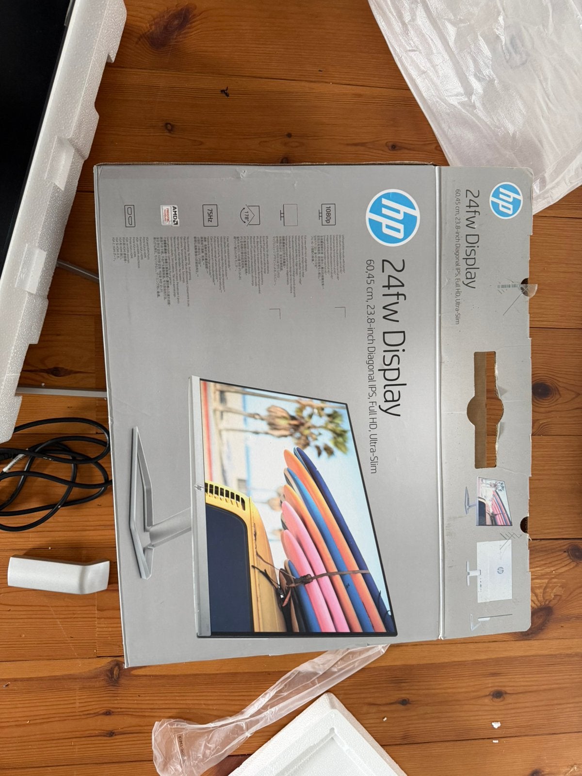 Led scherm, Computers en Software, Ophalen, Full HD, Zo goed als nieuw, 61 t/m 100 Hz