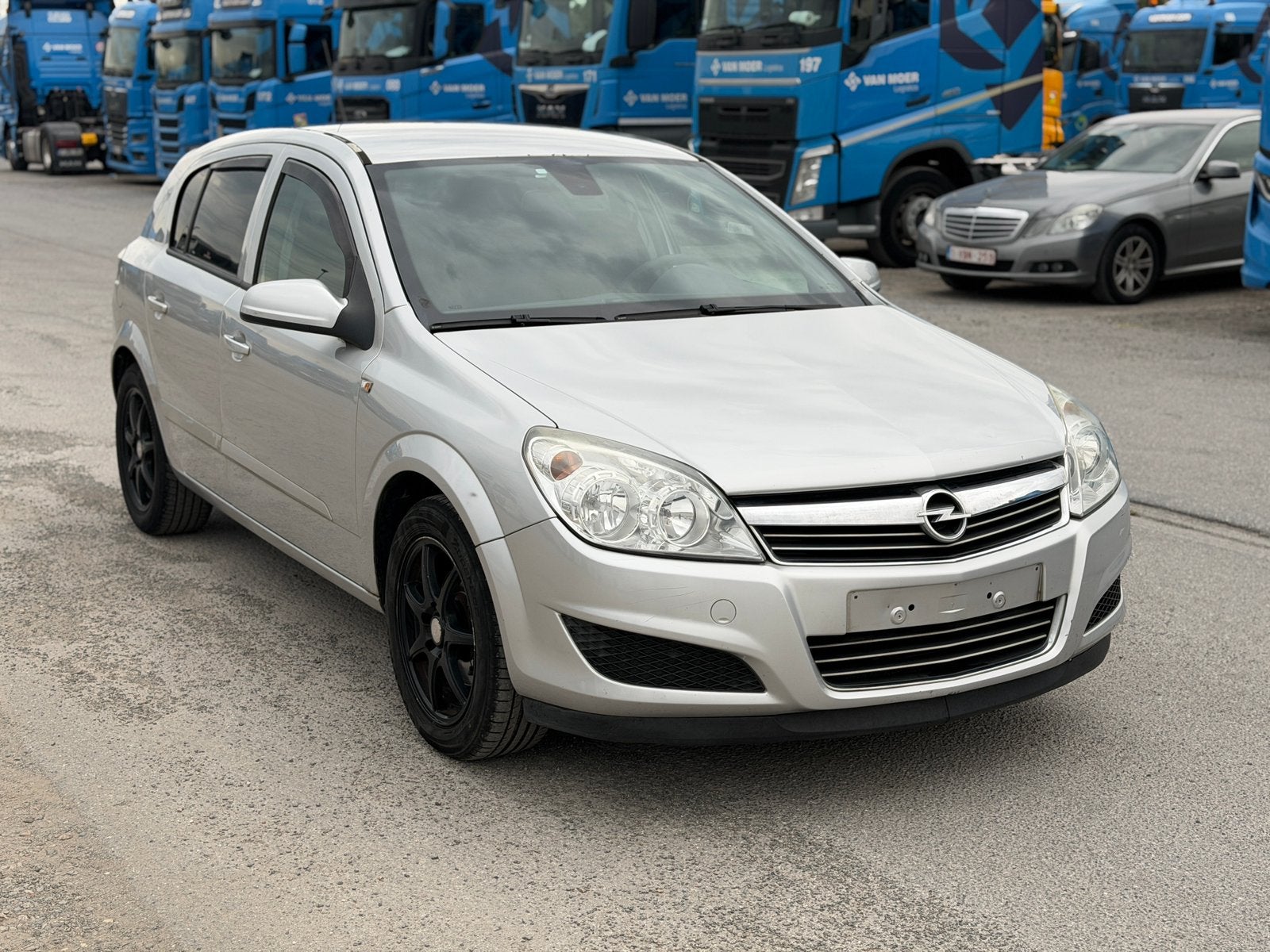 Opel Astra H 2009 1.4 essence GPS/AC, Auto's, Handgeschakeld, 5 deurs, Particulier, Euro 4