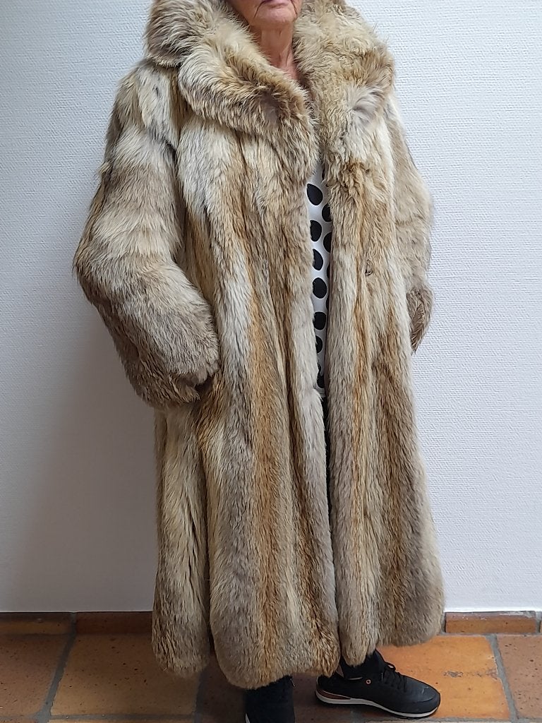 Très beau manteau en renard, Kleding | Dames, Jassen | Winter, Ophalen, Gedragen, Maat 38/40 (M), Overige kleuren