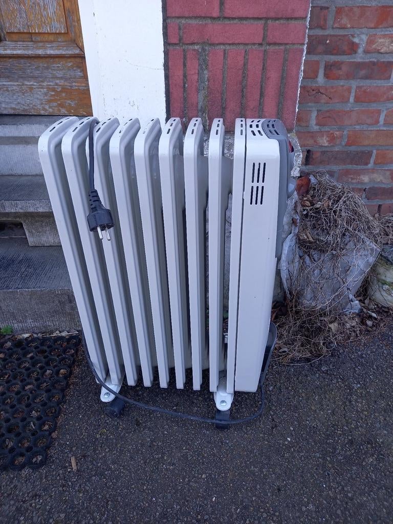 Radiator voor oliebad, Doe-het-zelf en Bouw, Radiator