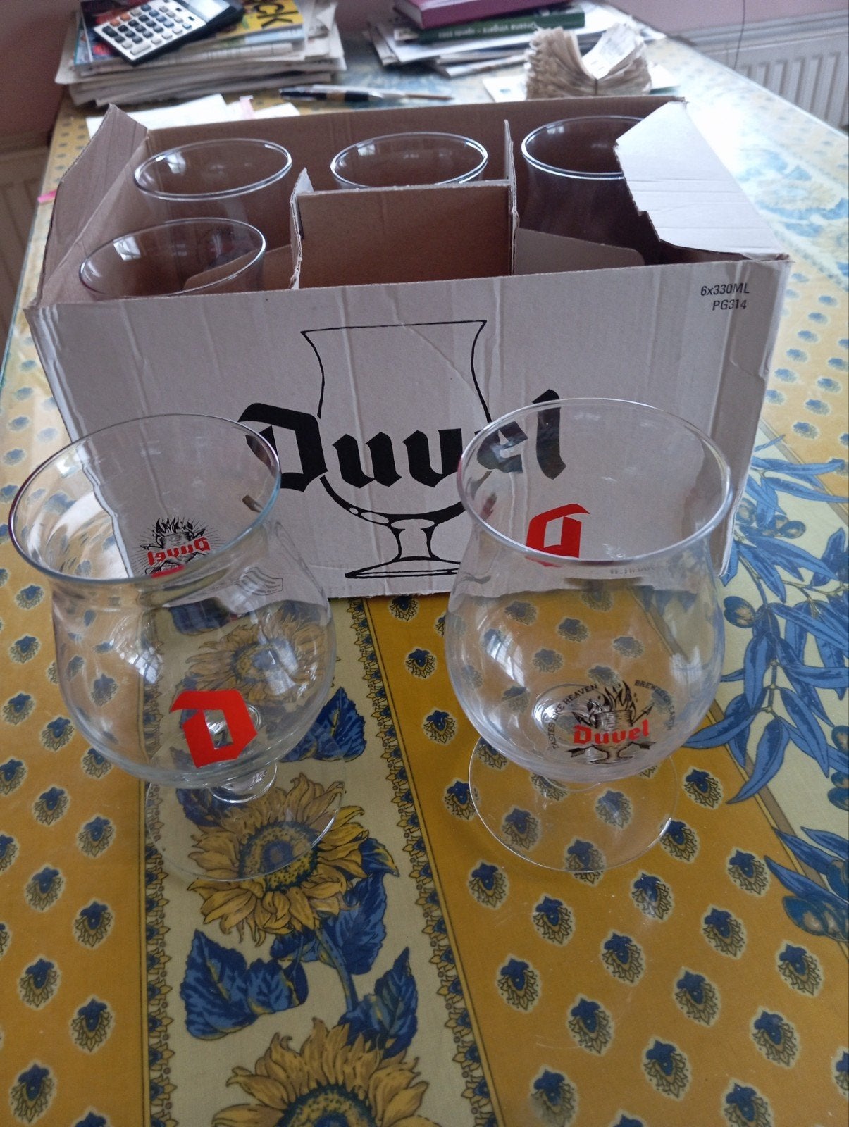 set duvelglazen, Verzamelen, Ophalen