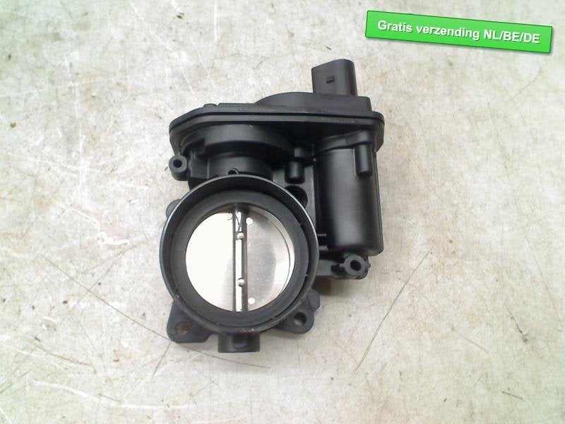 GASKLEPHUIS Audi A3 Allstreet (8YJ) (01-2022/-) (04E133062S), Auto-onderdelen, Info@audi.de, Audi, Audi AG, Gebruikt