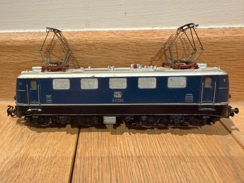Märklin HO 3034.1 nieuwstaat in OVP, Wisselstroom, Locomotief, Ophalen of Verzenden, Zo goed als nieuw