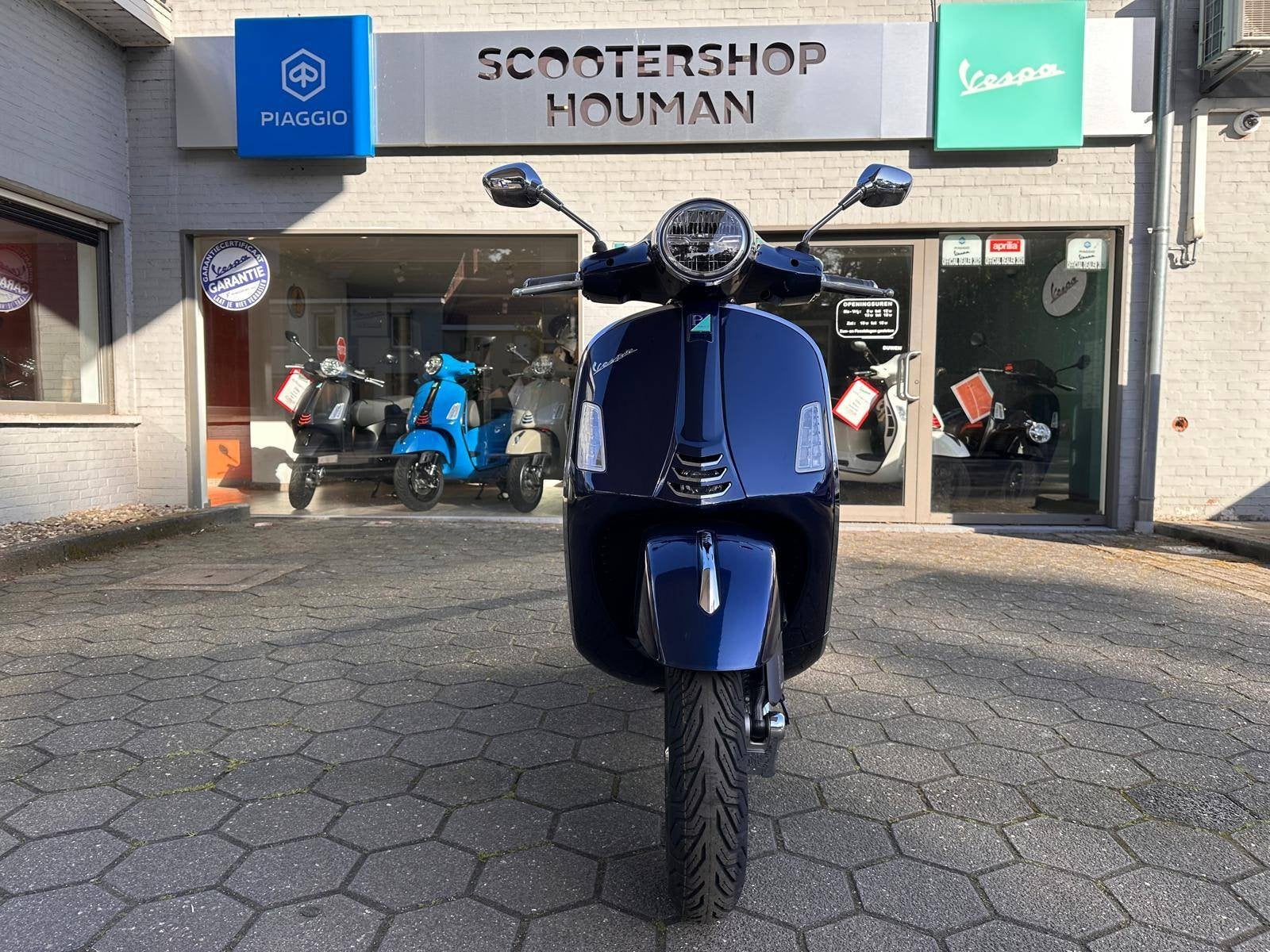 Vespa GTS 125 cc Blu Ennergico (nr.25), Vélos & Vélomoteurs, Neuf, Essence, 125 cm³, Autres modèles