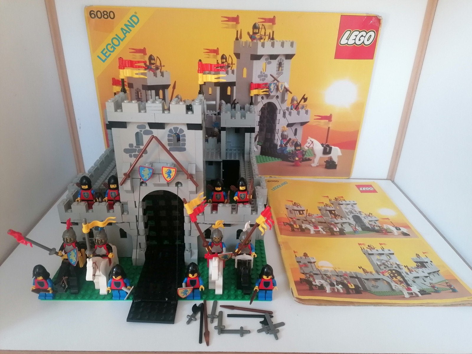LEGO 6080 COMPLET - King's Castle / Château du Chevalier, Enlèvement ou Envoi, Lego, Ensemble complet, Comme neuf