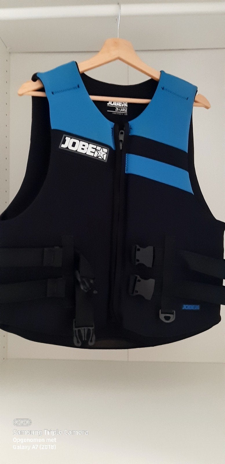 Gilet de sauvetage Jobe XXL noir/bleu unisexe, Sports nautiques & Bateaux, Vêtements nautiques, Femme ou Homme, Enlèvement, Gilet de sauvetage ou Brassière