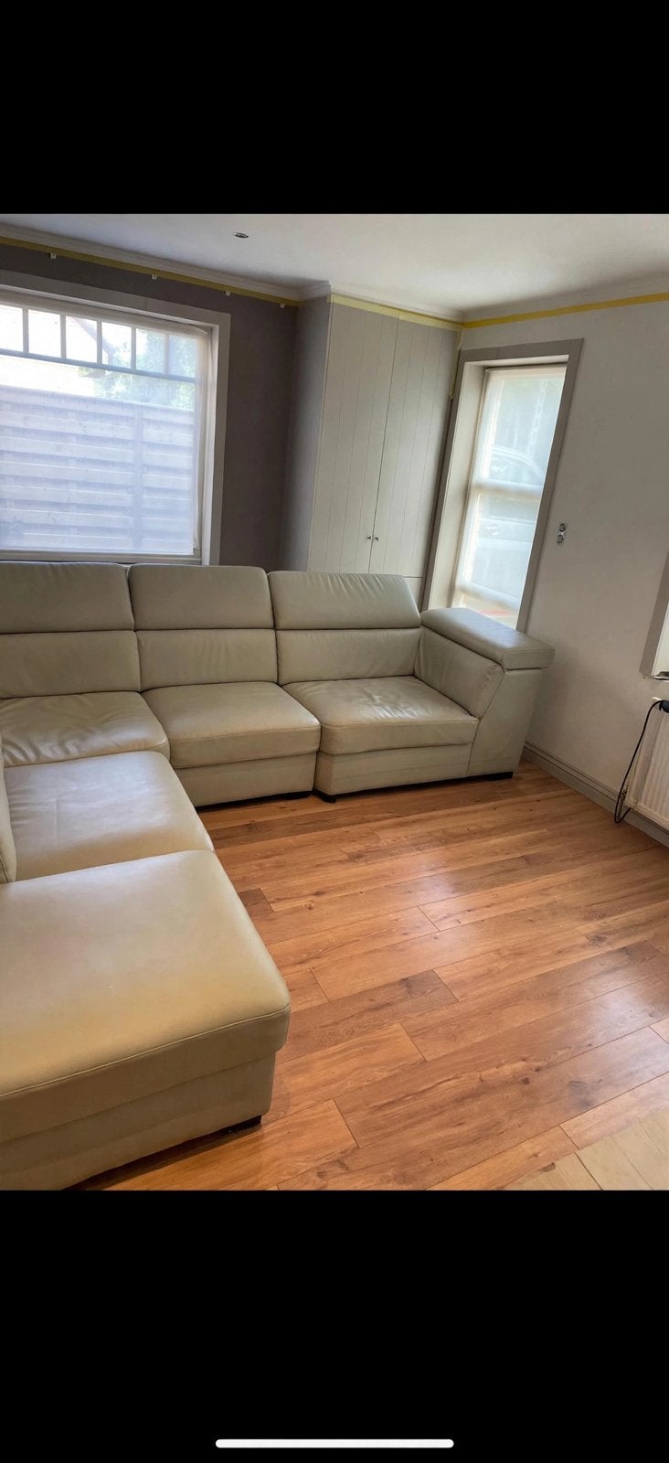 Zetel lichtbeige ecoleder, Ophalen