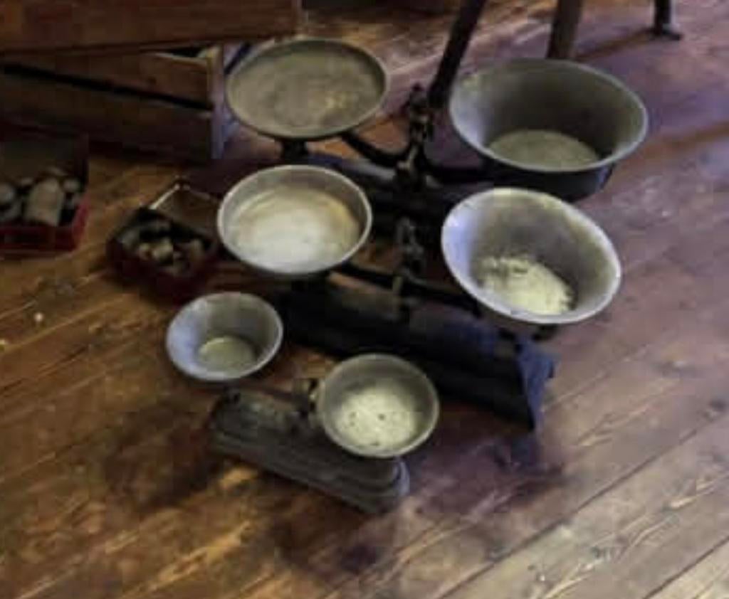 Lot antiek brocante, Ophalen