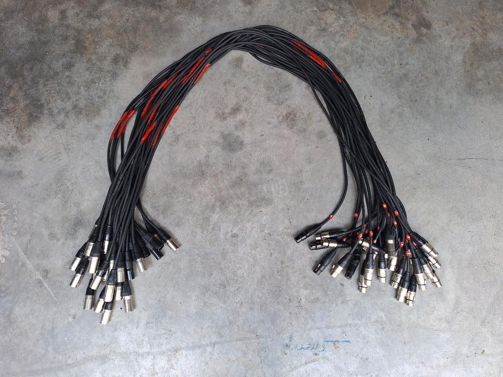 te koop DMX ( microfoon ) kabels 27 stuks van 1.5 meter, Muziek en Instrumenten, Ophalen, Zo goed als nieuw, Licht