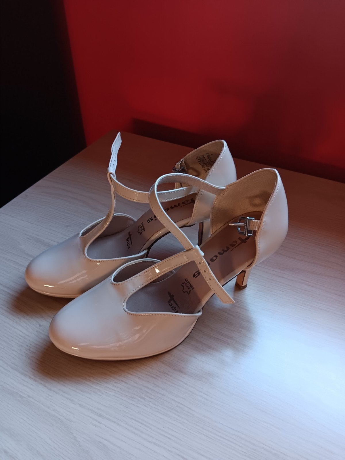 Tamaris beige pumps nieuwstaat, Pumps, Beige, Nieuw, Ophalen