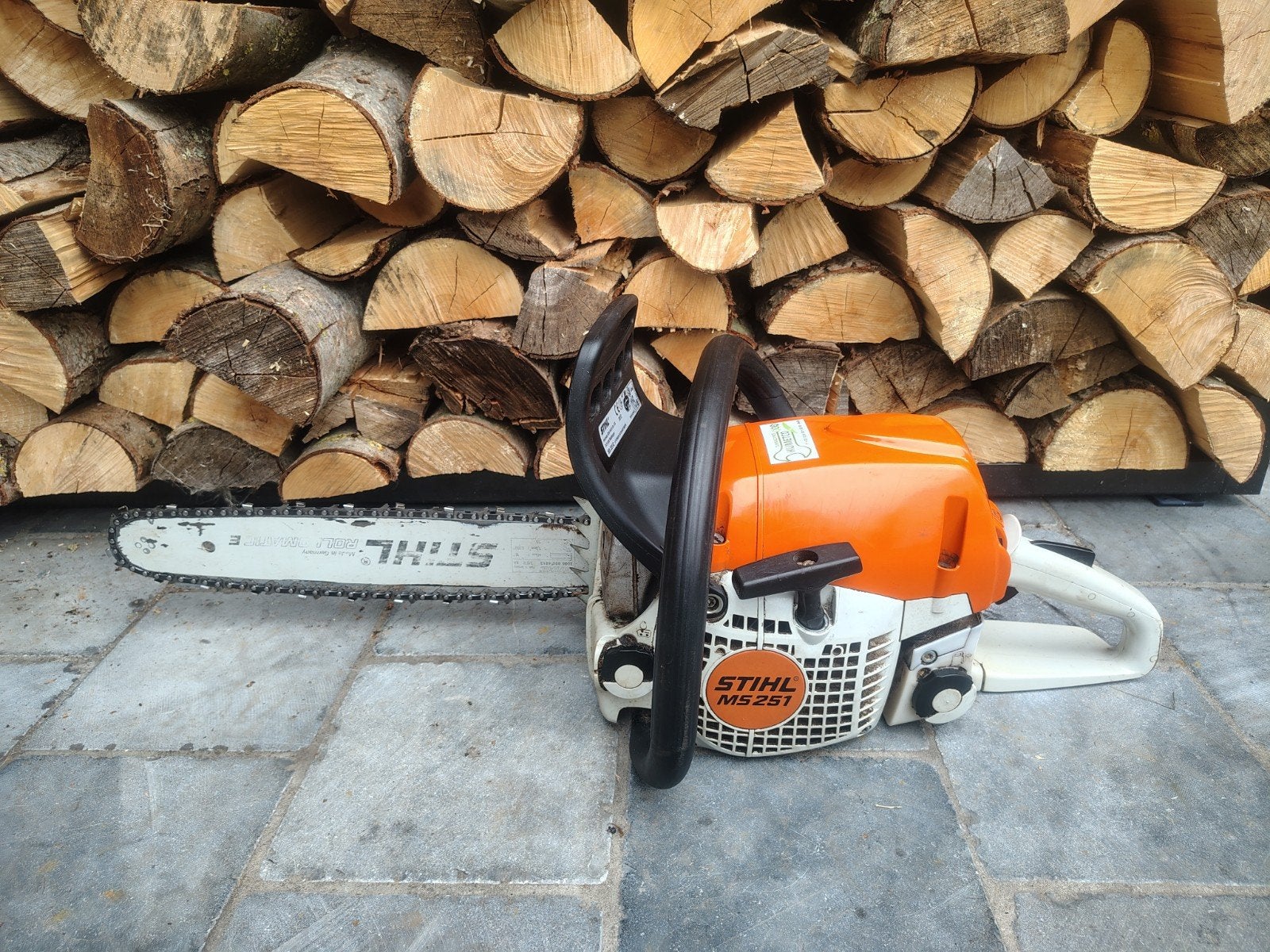 kettingzaag Stihl MS251, Doe-het-zelf en Bouw, Ophalen of Verzenden, Gebruikt, Kettingzaag