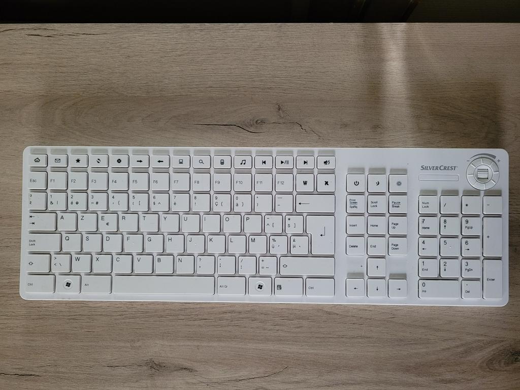 Clavier sans fil silvercrest neuf dans son emballage, Informatique & Logiciels, Claviers, Enlèvement, Comme neuf, Sans fil