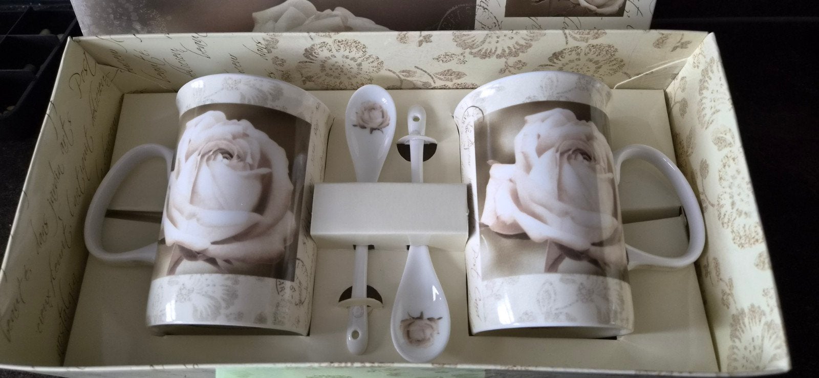 Set mokken met bijhorende lepeltjes, Huis en Inrichting, Ophalen, Vintage