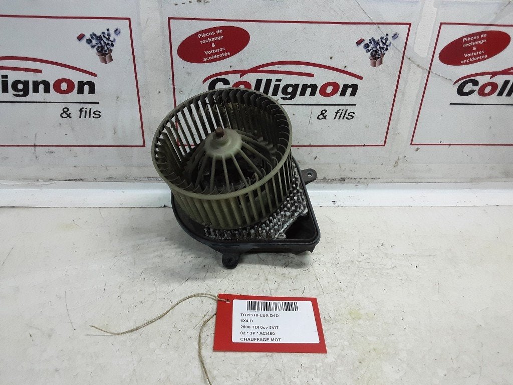 KACHELMOTOR Toyota Hilux III (01-2001/07-2005) (740121233F), Auto-onderdelen, Gebruikt, Mevr. I. Hauben, Toyota, Rue de l'Espoir 34 34
4030  GRIVEGNÉE, BE