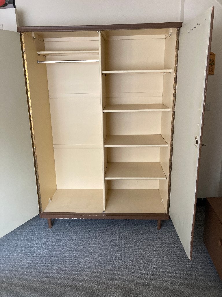 kleerkast jaren 60, Enlèvement, Utilisé
