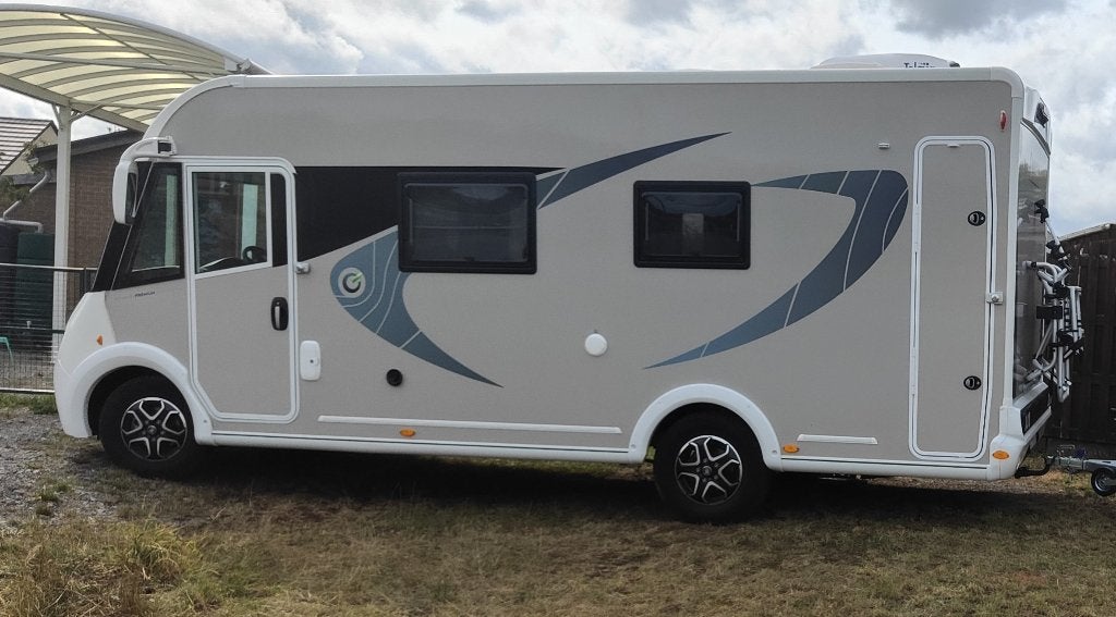 Chausson 6040 PREMIUM EDITION  Automatique 15850km, Jusqu'à 4, 6 à 7 mètres, Toilette à cassette, Fiat