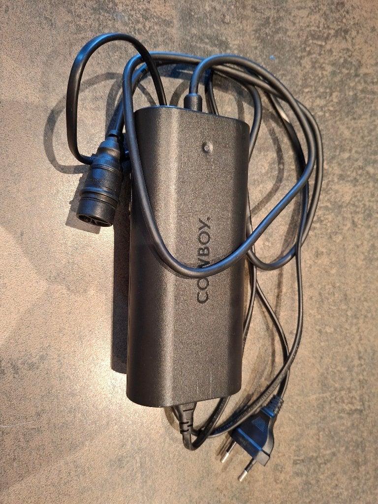 COWBOY 3 - lader batterij, Ophalen, Gebruikt