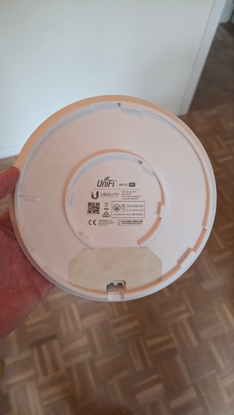 2x Ubiquiti UniFi AP AC Pro – UAP-AC-PRO – WiFi access point, Enlèvement, Utilisé
