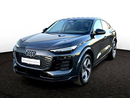 Audi Q6 Sportback e-tron Sportback e-Tron 83 kWh 45 Corporat, Auto's, Audi, Automaat, Elektrisch, SUV of Terreinwagen, Zilver of Grijs