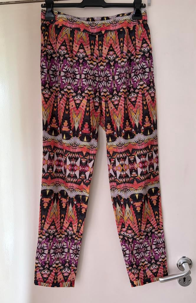 Stradivarius M zomerbroek, veelkleurige geometrische print, Ophalen of Verzenden, Zo goed als nieuw