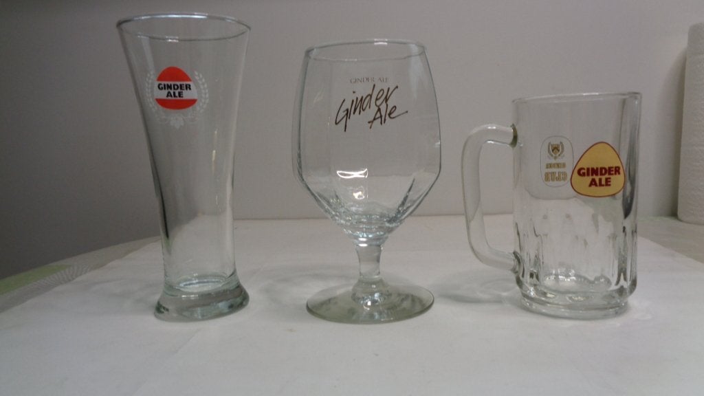 Ginder Ale bierglazen 3 verschillende, Enlèvement ou Envoi, Comme neuf, Verre ou Verres, Autres marques