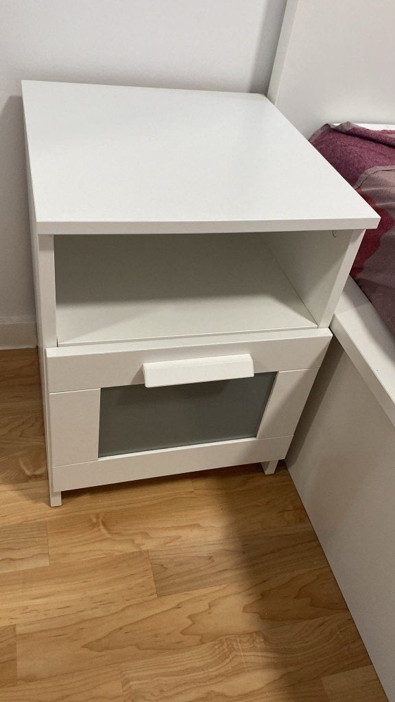 table, Enlèvement