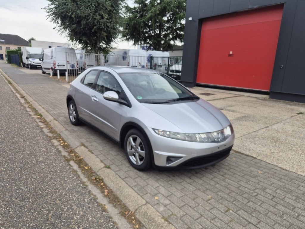 Honda Civic 1.4i - Airco + Keuring - Carpass - Garantie, Auto's, Zwart, 4 cilinders, 1396 cc, Bedrijf
