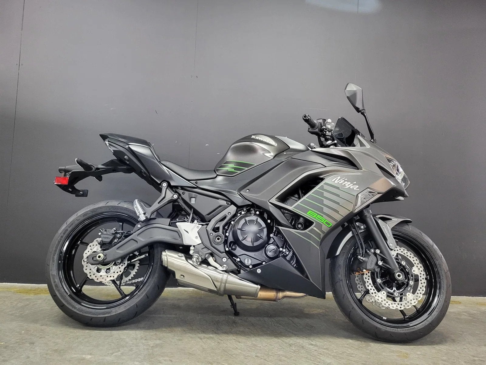 Kawasaki Ninja 650 Sport in prachtstaat (BTW) (bj 2026), Meer dan 35 kW, Overig, Handgeschakeld, 650 cc