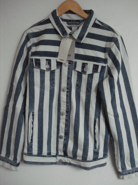 Veste en jean Pull & Bear M Medium Veste en jean bleu blanc, Vêtements | Hommes, Vestes | Été, Neuf, Pull&Bear, Blanc, Taille 48/50 (M)