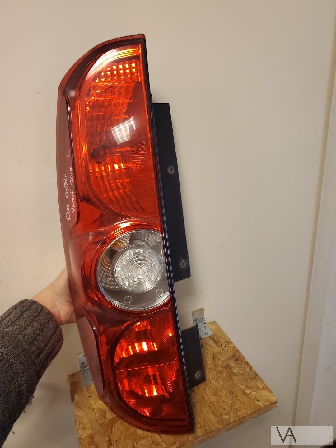 Fiat Doblo 2010 - 2018 achterlicht links schadevrij €30, -, Utilisé, Fiat, -