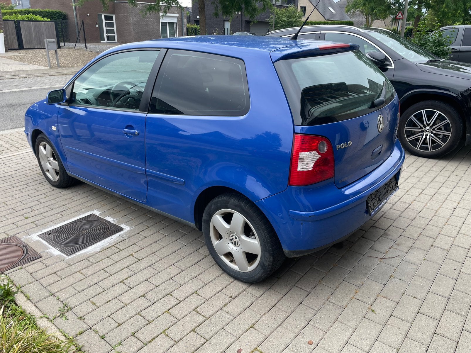 Vw polo 1.4 Benzine 94000km airco, Auto's, Stof, 4 cilinders, Blauw, Bruin