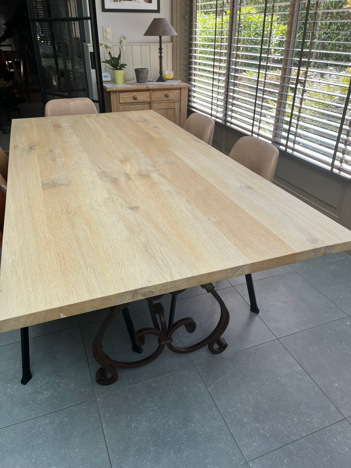 Provenciale tafel met lederen stoelen, Enlèvement, Comme neuf
