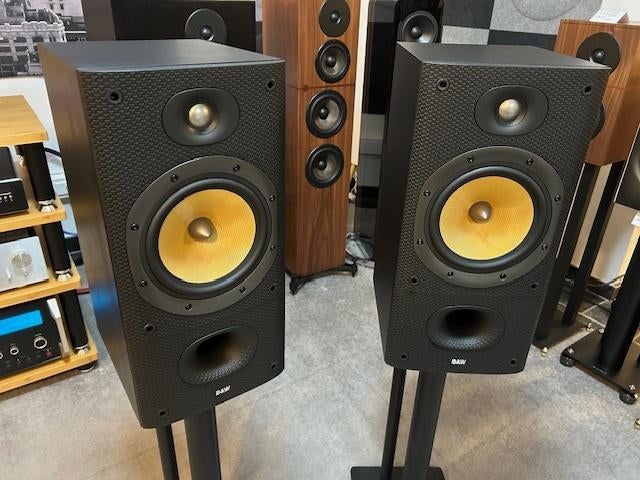 B&W 602-S3 zwart heel mooie staat