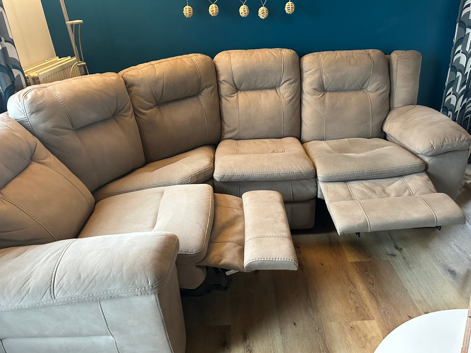 Salon d angle arrondi avec deux relax., Enlèvement, Utilisé, Autres matériaux