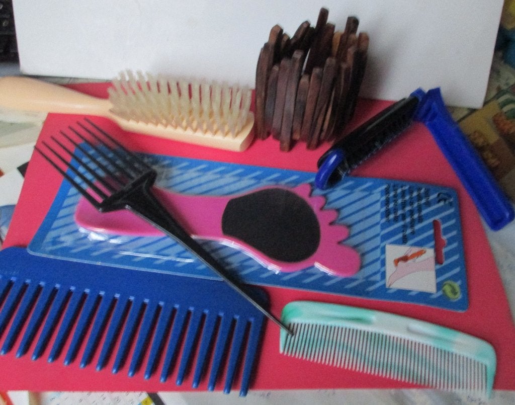 Kammen , haarborstel , haarspeld ..., Handtassen en Accessoires, Uiterlijk | Haarverzorging, Ophalen of Verzenden, Nieuw, Kam of Borstel